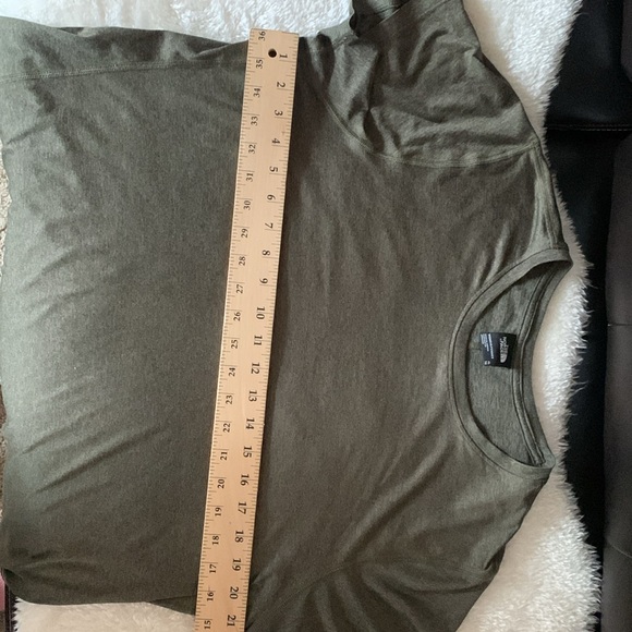 The North Face Shirt - Picture 9 of 11